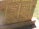 Otto VANDERSEE,
father,
born 14-2-1895,
accidentally killed 30-6-1934;
Gustav Albert KANOWSKI,
uncle,
born 13-1-1893,
died 21-2-1983;
Blackbutt-Benarkin cemetery, South Burnett Region