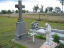 
Edward Kingsley PLANTAGENET,
born 18 May 1890 died 26 Jan 1891;
Vida,
born 1st died 8th Dec 1891;
eldest son and 5th daughter of
Henry PLANTAGENET and Katharine Ross SOMERSET;
[headstone transferred from below Caboonbah homestead]
Caboonbah Church Cemetery, Esk Shire
