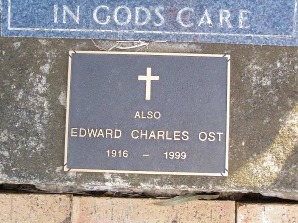 John OST, husband father, 1875 - 1946;  | Ferdinand (Ferdy) J. OST, 1912 - 1947;  | Elizabeth OST, wife of John, 1890 - 1969;  | Bill OST, brother, 1907 - 1985;  | Edward Charles OST, 1916 - 1999;  | Caffey Cemetery, Gatton Shire  |   | 