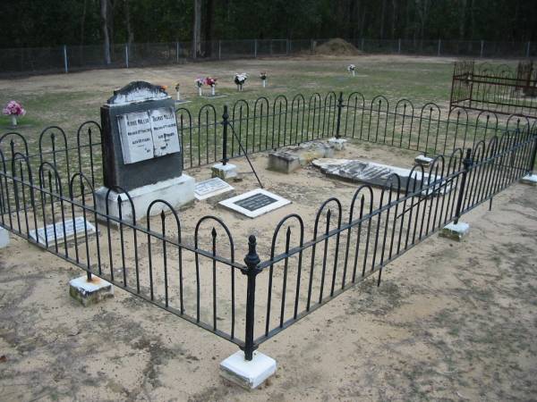 Graves for MILLER WOOD TRACE;  | Chambers Flat Cemetery, Beaudesert  | 