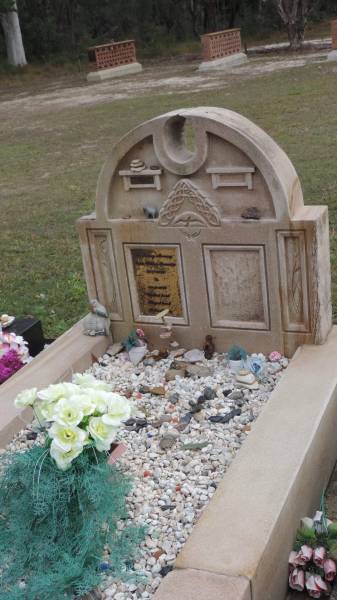Kevin William TURMAINE  | b: 11 Jul 1942  | d: 13 Aug 2006  |   | Cooloola Coast Cemetery  |   | 