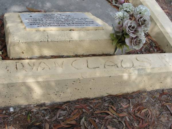 Clive CLAUS  | Ben CLAUS 6 Jan 03  | Ryan CLAUS  | Haigslea Lawn Cemetery, Ipswich  | 