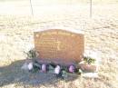 
Harold (Snow) WRIGGLESWORTH,
husband father,
born Donington England 21-5-1923,
died 8-5-2002;
Helidon Catholic cemetery, Gatton Shire
