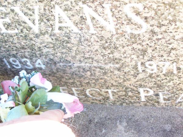 Maurice Frederick EVANS,  | 1934 - 1971;  | Helidon Catholic cemetery, Gatton Shire  | 