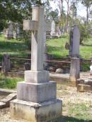 Mary,
daughter of Robert & Mary Emma SMITH,
died 20 Aug 1915 aged 14 years 9 months;
Helidon General cemetery, Gatton Shire