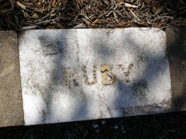 Rubenna (Ruby) BROWN,  | died 5 Jan 1918 aged 16 years;  | Margaret BROWN,  | died 20 May 1952 aged 82 years;  | Thomas Christie BROWN,  | died 27 May 1966 aged 89 years;  | Helidon General cemetery, Gatton Shire  | 