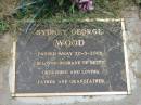 Sydney George WOOD,
died 20-3-2006,
husband of Betty,
father grandfather;
Howard cemetery, City of Hervey Bay