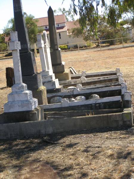 Jondaryan cemetery, Jondaryan Shire  | 