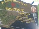 
Dorothy June MISCHKE
1924 - 2000
Lowood General Cemetery

