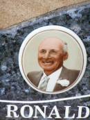 Ronald Desmond (Ronnie) DOLLEY,
husband father father-in-law grandfather,
13-6-1929 - 14-2-1994;
Ma Ma Creek Anglican Cemetery, Gatton shire