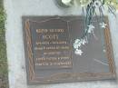 Keith Munro SCOTT,
10-1-1924 - 19-9-2004,
husband of Dorothy,
father poppy;
Mudgeeraba cemetery, City of Gold Coast