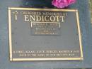 Beatrice (Maud) ENDICOTT,
1913 - 2004,
wife of Bob,
mother of Robert, Allan, Joyce, Shirley, Maurice
& Jane;
Mudgeeraba cemetery, City of Gold Coast