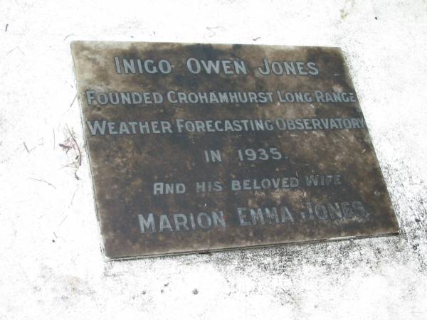 Inigo Owen JONES;  | Marion Emma JONES, wife;  | Peachester Cemetery, Caloundra City  | 