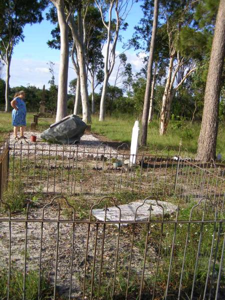 Serpentine Creek Cemetery, Redlands Shire  | 
