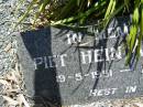 Maria Antonia WENTHOLT,
10-10-1920 - 20-5-1966;
Piet Hein WENTHOLT,
19-5-1951 - 25-9-1988;
Samsonvale Cemetery, Pine Rivers Shire