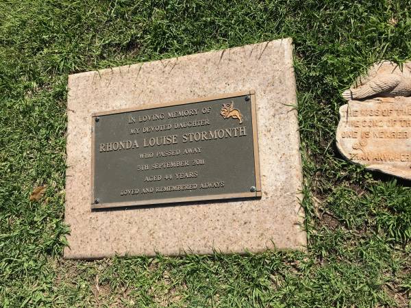 Rhonda Louise STORMONTH  | d: 5 Sep 2011 aged 44  |   | Sherwood (Anglican) Cemetery, Brisbane  |   | 