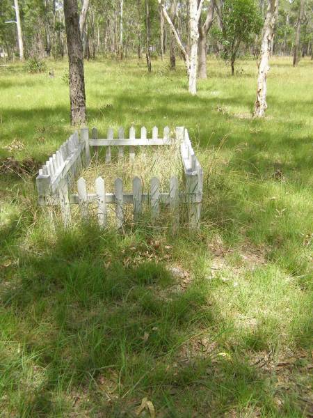 South Isis cemetery, Childers, Bundaberg Region  | 