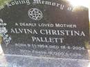 Alvina Christina PALLETT,
born 8-11-1904 died 18-6-2004,
with Frank;
Tarampa Apostolic cemetery, Esk Shire