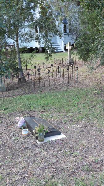   | Yandilla All Saints Anglican Church with Cemetery  |   | 